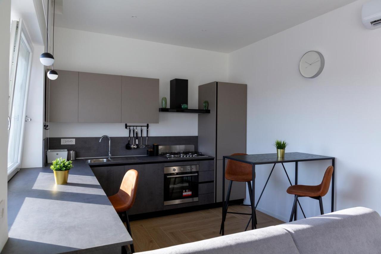 7Th Floor Apartment Foggia Extérieur photo